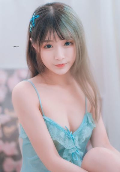 欧美笫一页_高清高清完整版