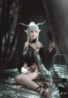 女教授的隐秘魅力电影_国产剧日韩电影在线